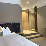 فندق Maxlhaid فيلس