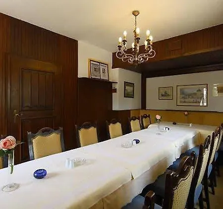 麦克斯哈德酒店