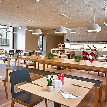 Maxlhaid Hotel 4*