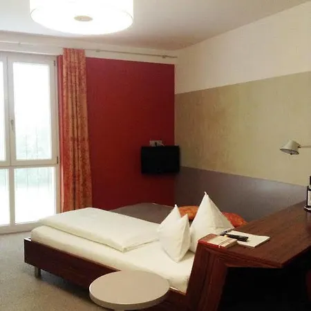 麦克斯哈德酒店 4* 韦尔斯